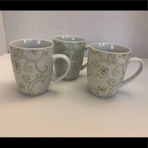 Rachael Ray Curley Q mugs